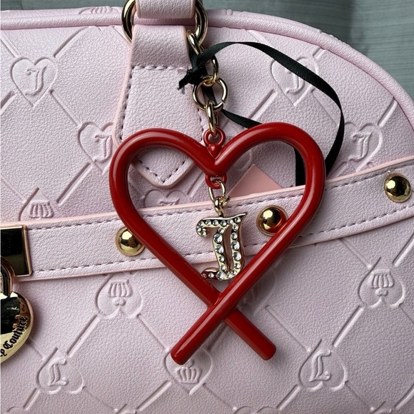 Sold 💔 Juicy Couture Light Pink Satchel with Heart and dog Charms - Picture 14 of 16